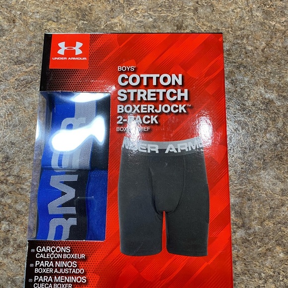 New Boys Under Armour Boxer - Picture 1 of 3